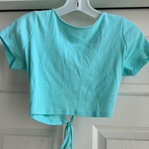 Cropped summer tee